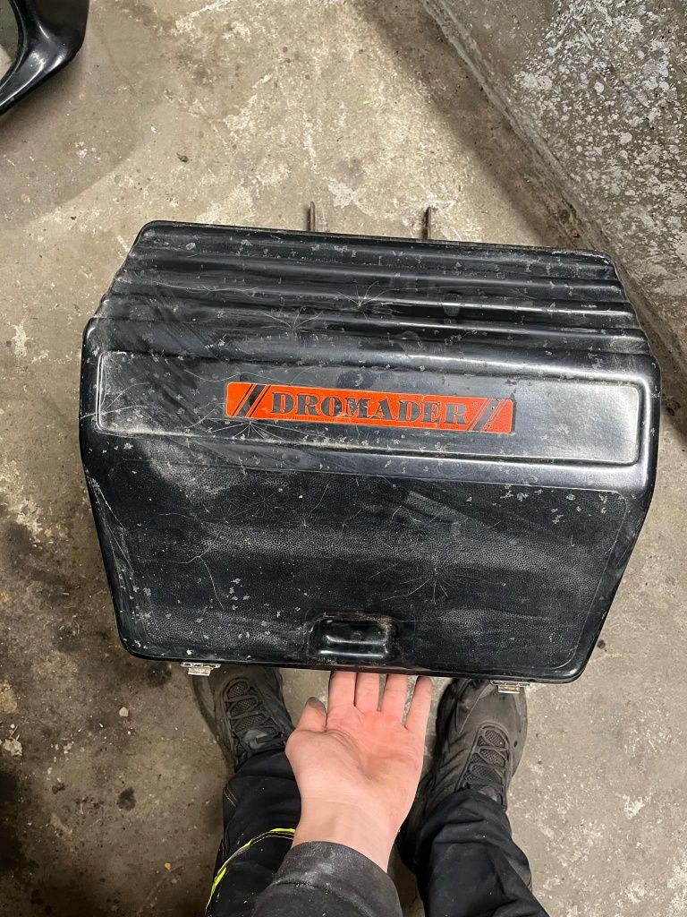 Kufer Unico ze stelażem  MZ 250 jawa ts 350