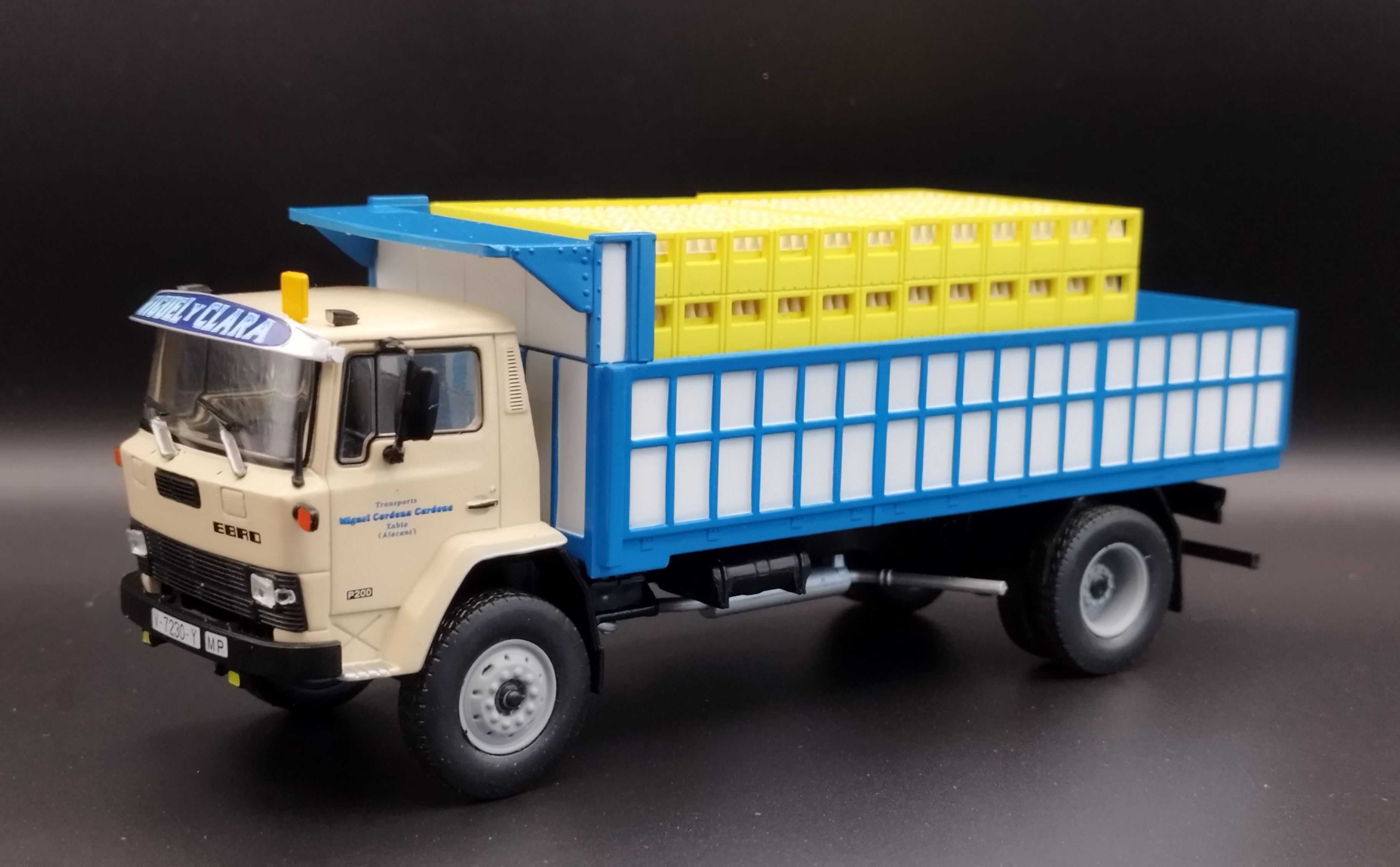 1:43 Salvat 1976 Ebro P260 Model Nowy