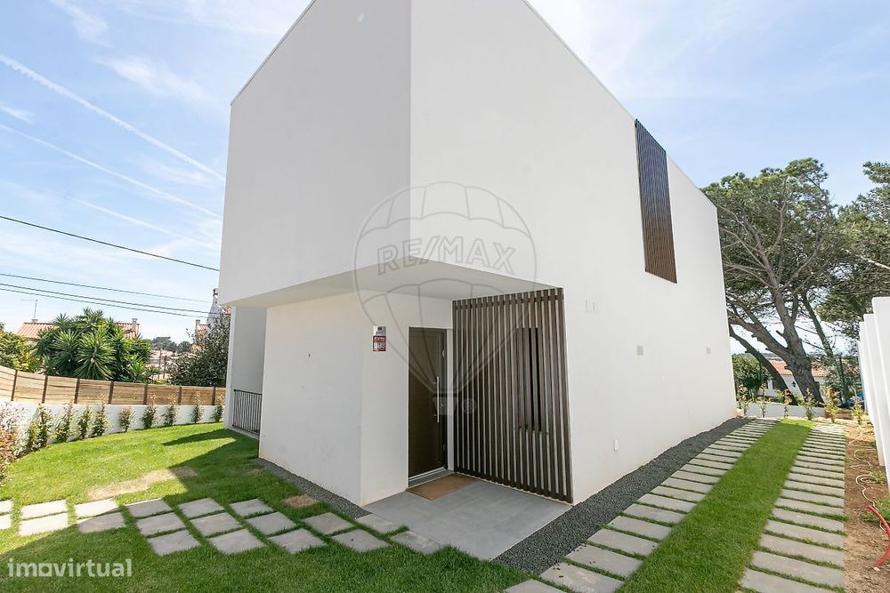 Moradia T4 para venda