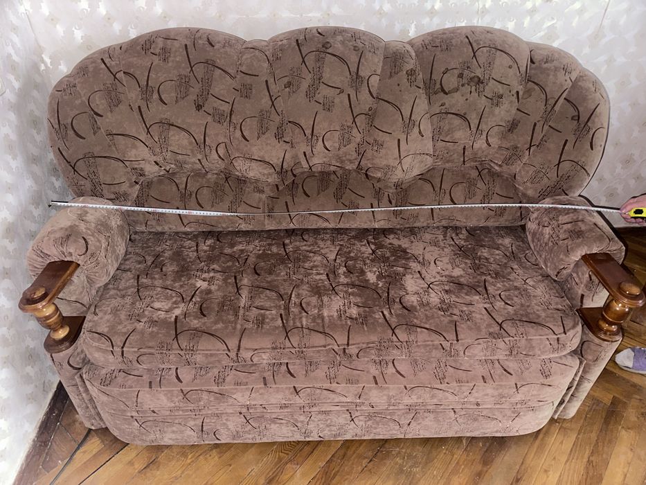 Комплект диван та кресла