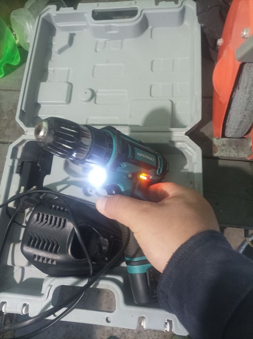 Шуруповерт, Grand