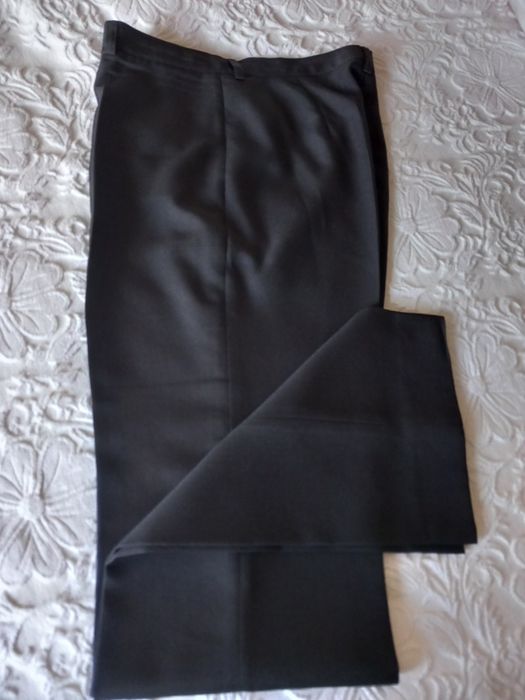 Calças pretas da De Caldevilla