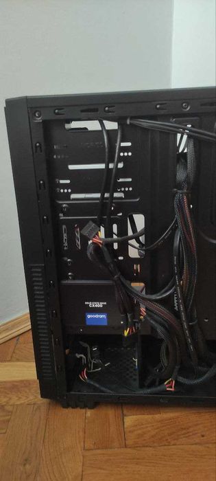 Komputer Gamingowy PC i5-7500 GTX 1060 6 gb SSD 500 GB DDR 4 - 8 GB