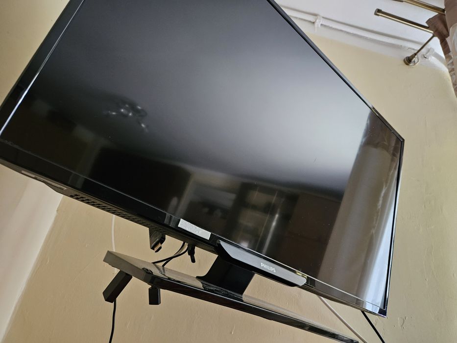 Philips 32phh4319/88 telewizor uszkodzony dźwięk jest brak obrazu