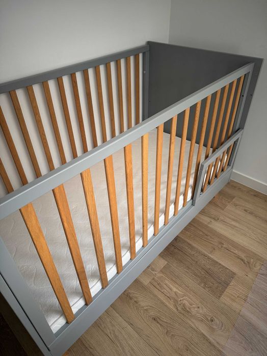 Łóżeczko Novelies Zara 140x70 z funkcją tapczanika (z materacem)