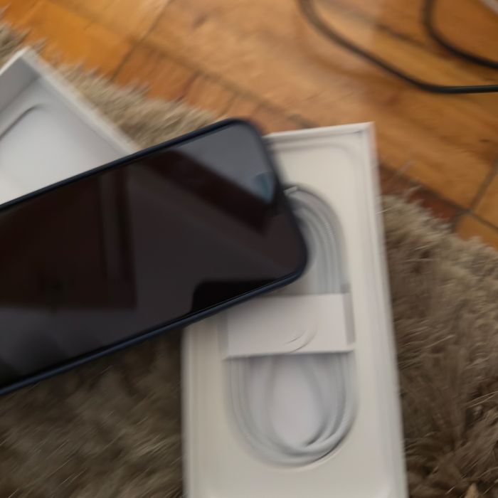 Vendo meu iPhone 17 pro max 256 GB AZUL
