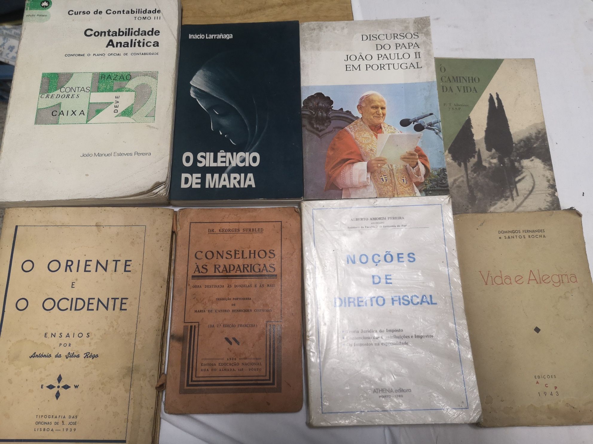 Livros antigos (temas variados)