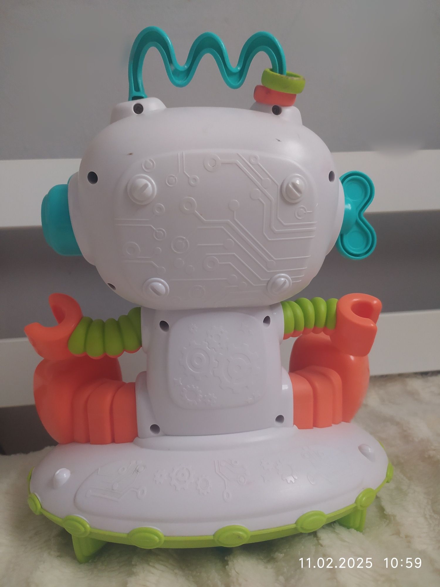 Robot jeździ gra uczy bawi Smyk