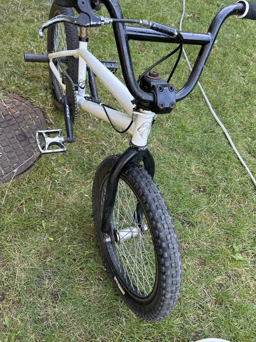 BMX rower biały używany 20 cali