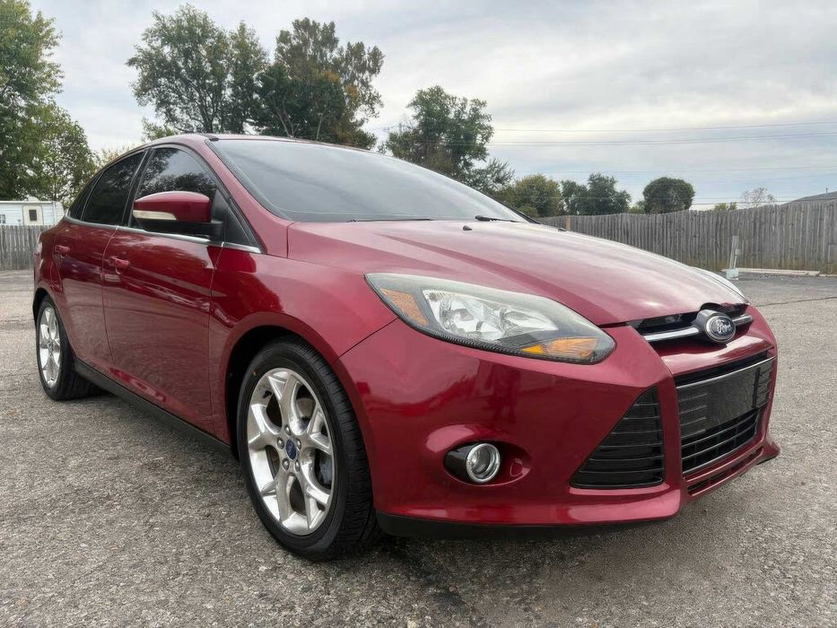 Ford Focus Titanium      2014