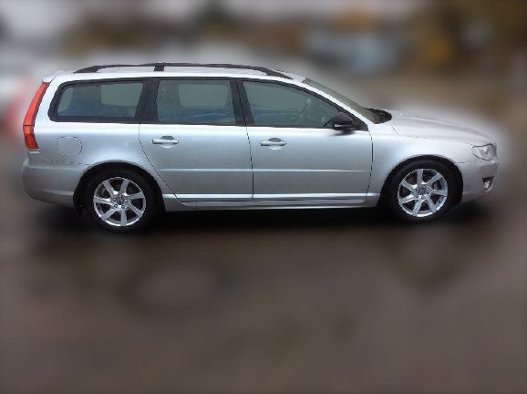 Volvo V70 1.6D de 2010 para peças