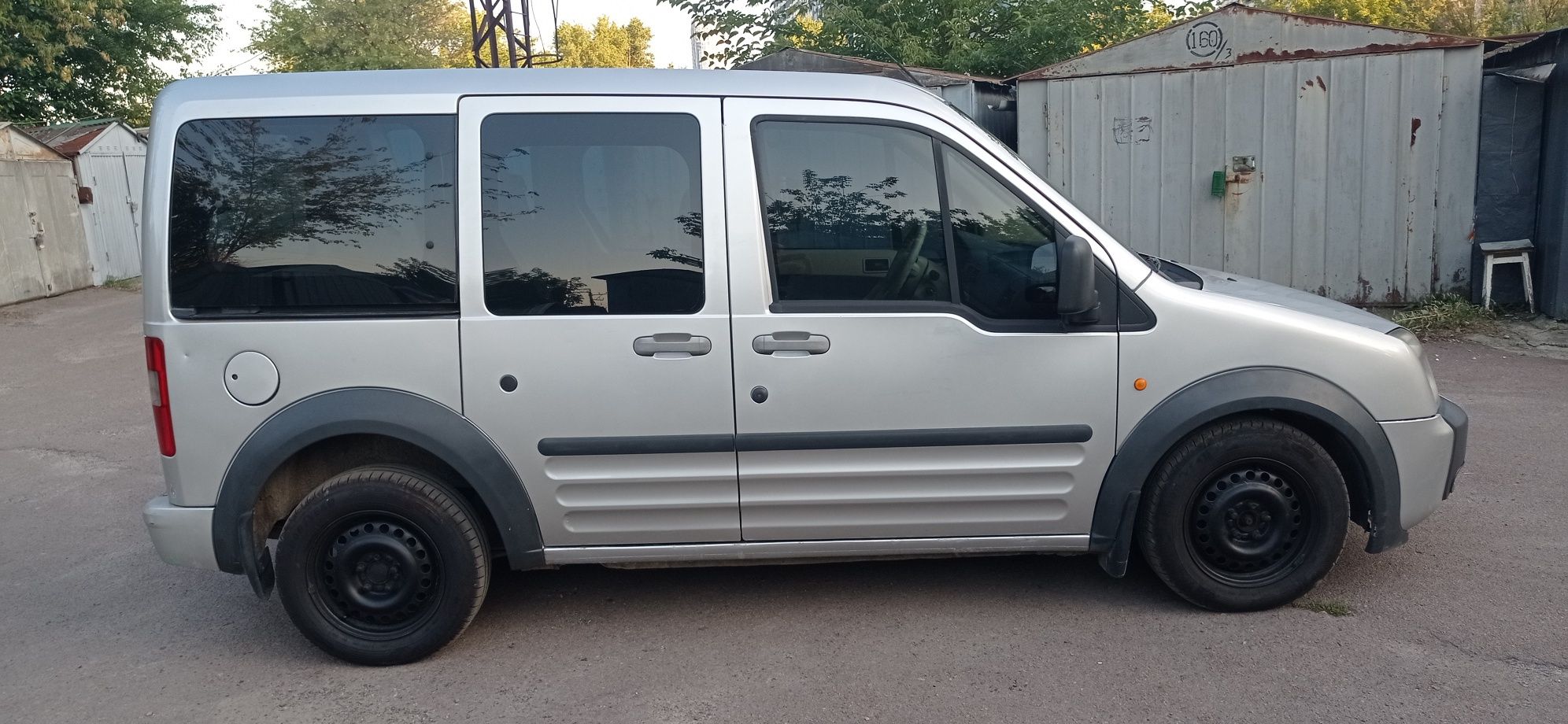 Ford Tourneo Connect пасажир