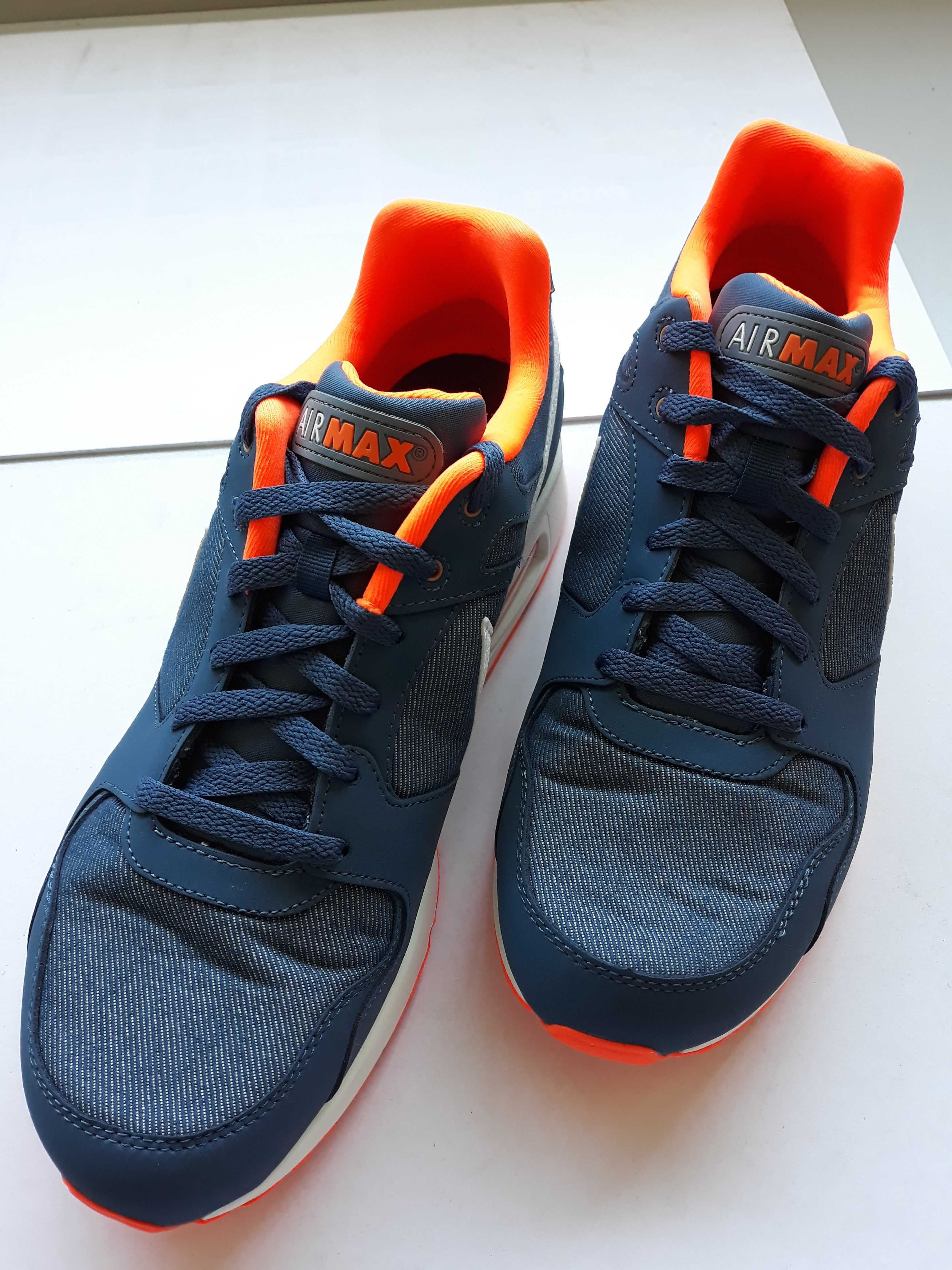 Nike Air Coliseum Racer N.º 46