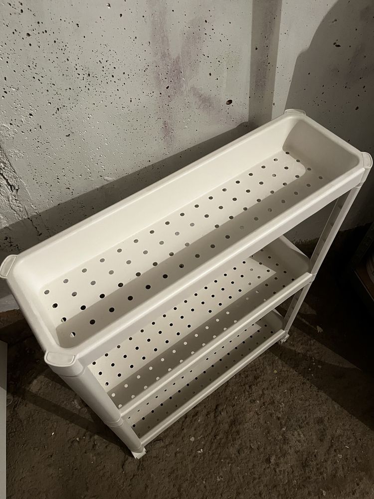 Biały wózek kuchenny Ikea