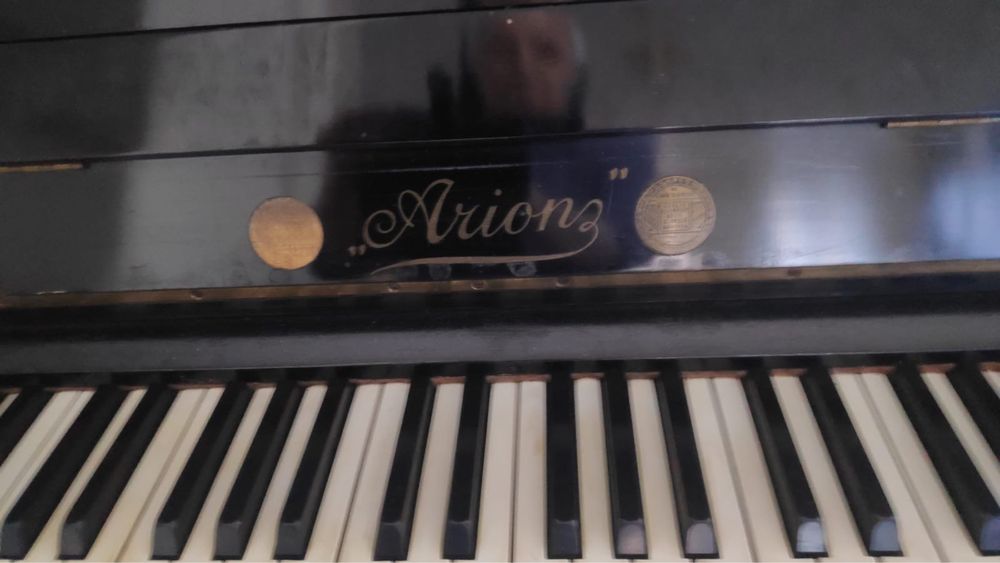 Witam mam do sprzadania stary fortepian