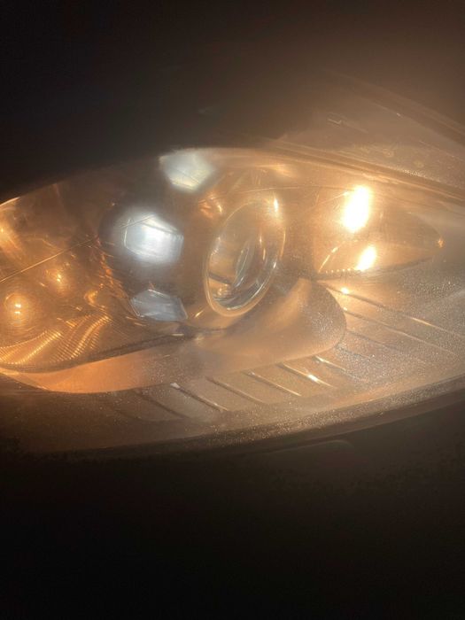 FORD MONDEO MK4 Lampa LAMPY Przód L/P Ksenon