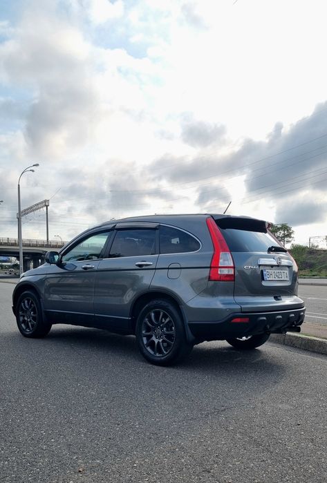Продам  Honda CR-V