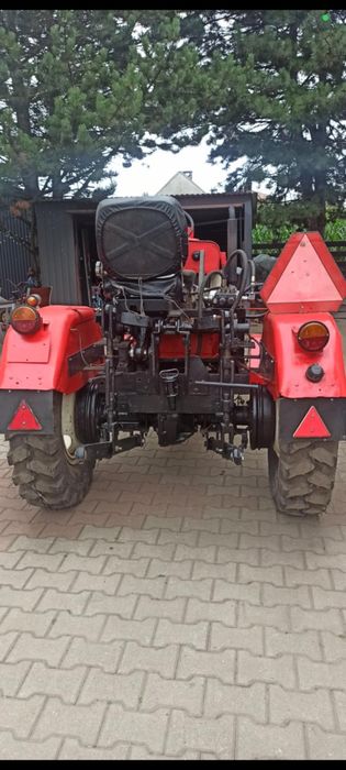 Traktor sam esiok Andoria s320 s18