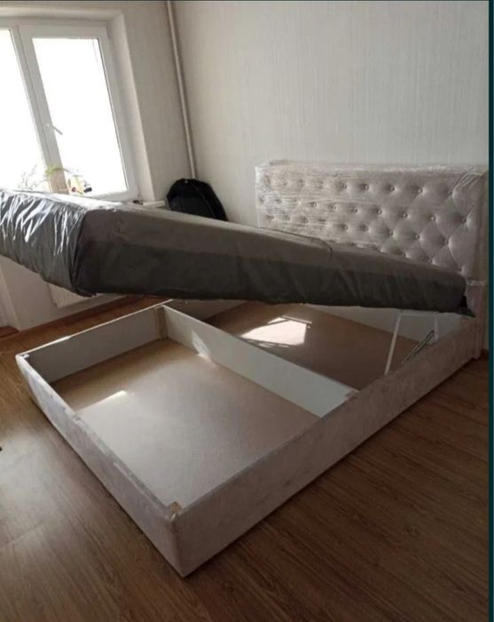 Акційні ліжка з матрацом!