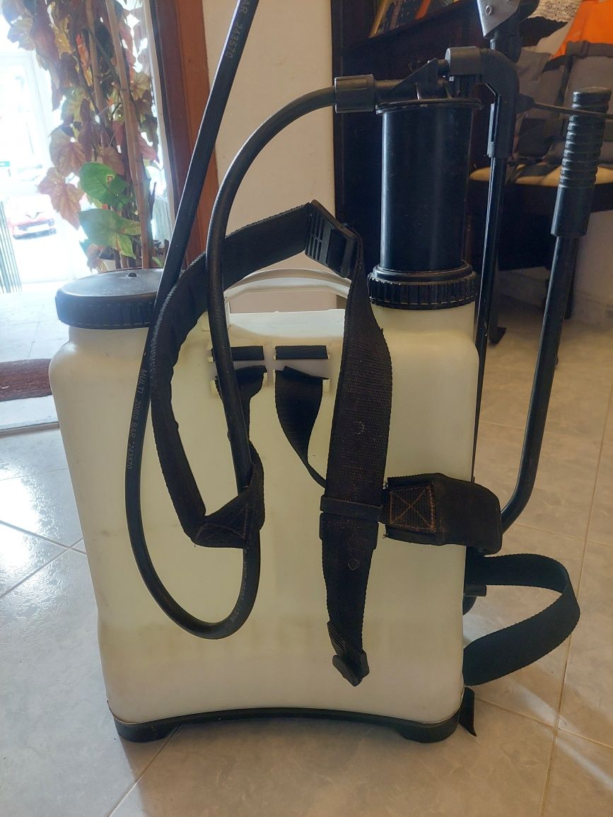 Pulverizador Mochila IK MULTI 12 BS