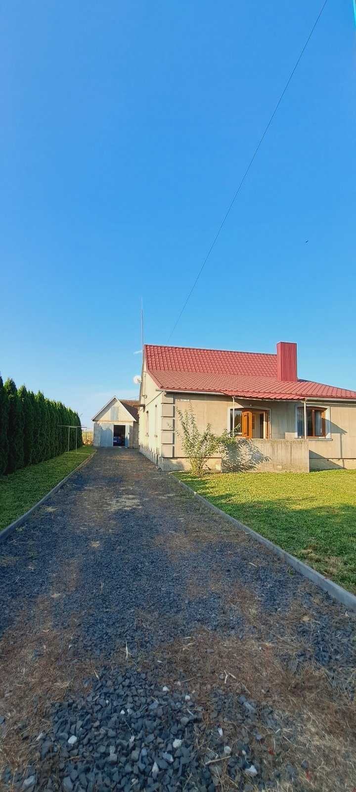 Продам будинок 10 км. від Луцька с. Вербаїв