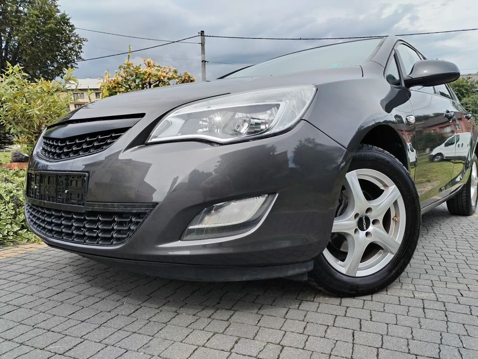 Opel Astra klima/elektryka/alu/Bluetooth/ciemna szyba/benzyna/Niemiec