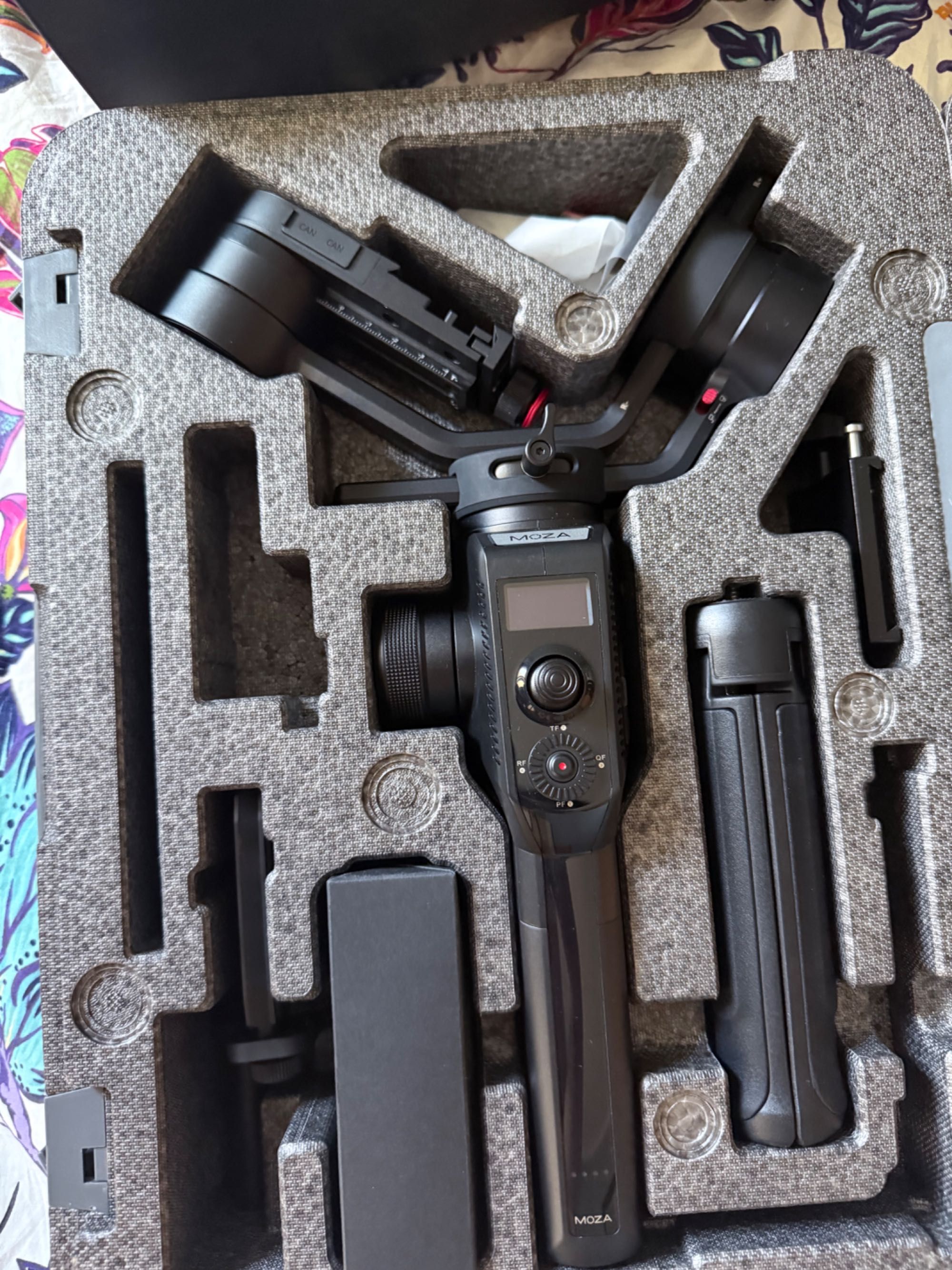 Gimbal Moza aircross 2