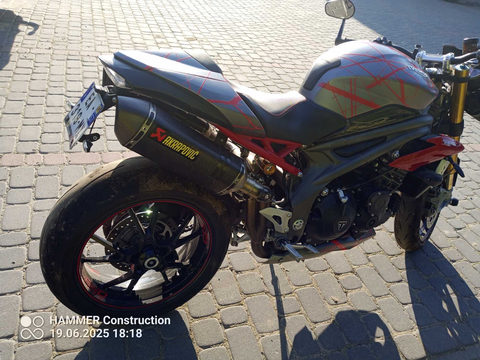 Triumph SPEED TRIPLE 1050R