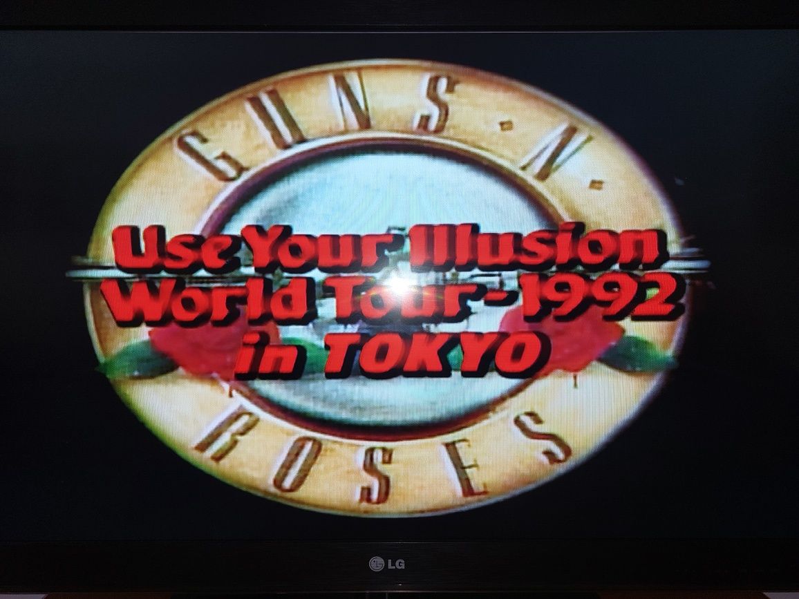 DVD Guns N´ Roses Use Your Ilusion I World Tour 1992 Tokyo (COMO NOVO)