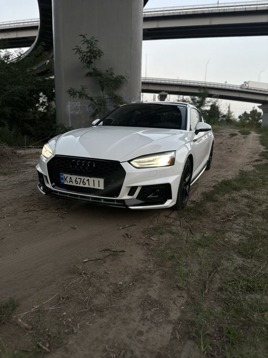 Продам Audi a5 S- Line