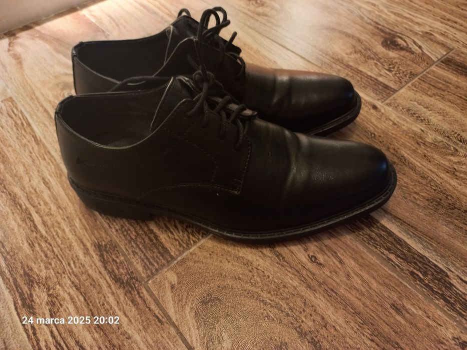 Buty komunijne 38