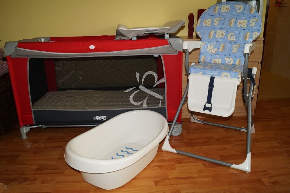 Pokoje,Apartament SANDRA ŁEBA . Całorocznie