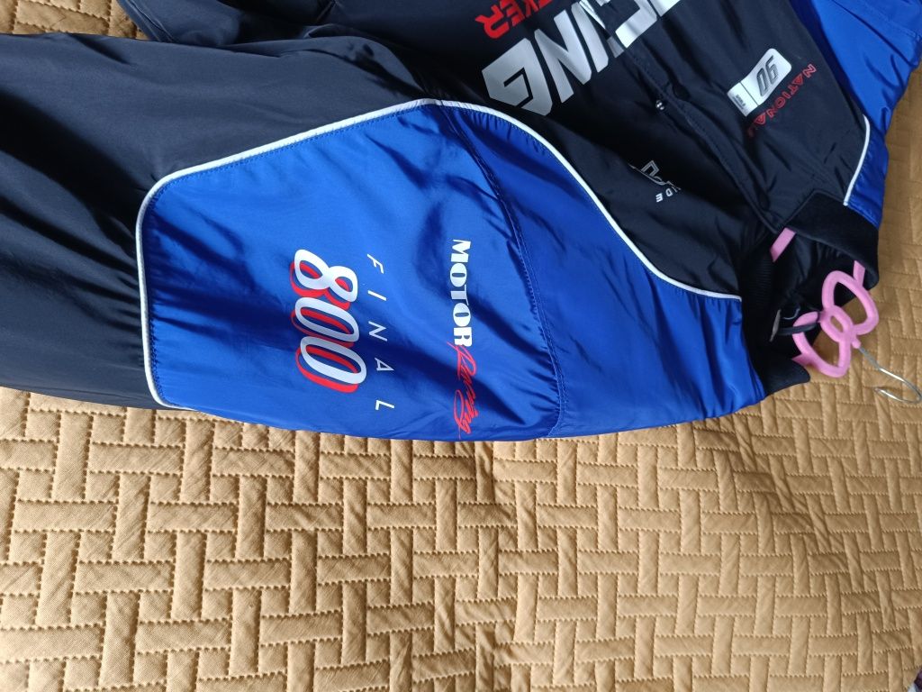 Kurtka  Racing  bomberka