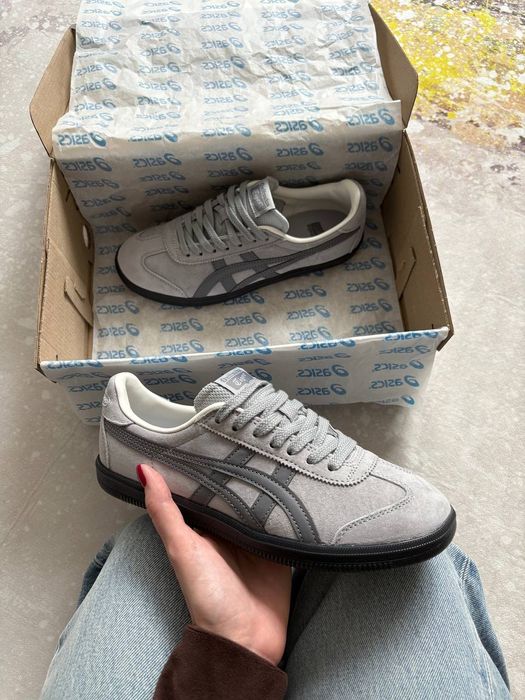 36-45 Onitsuka Tiger Full Grey