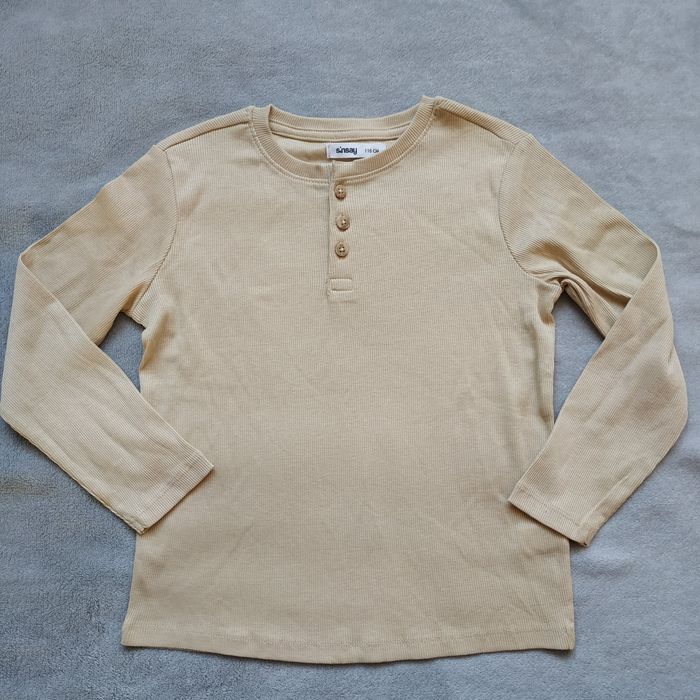 Nowa koszulka Henley Sinsay 110