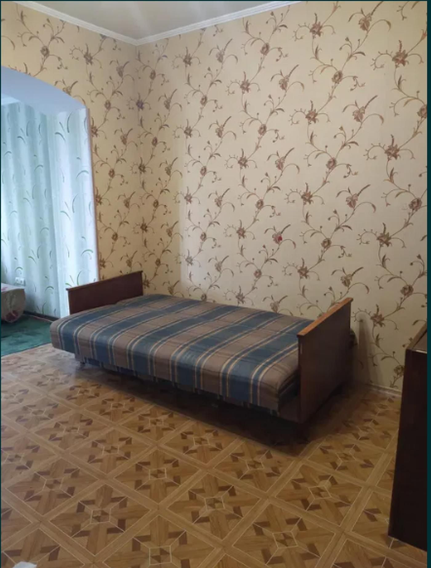 Продаж квартири в районі 5 школи / код 1690