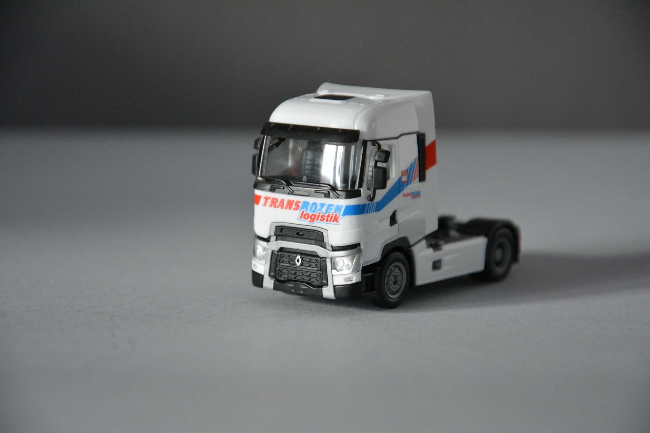 1:87 (H0) Herpa 312929 -  Ciągnik siodłowy Renault T - Transbozen (I)