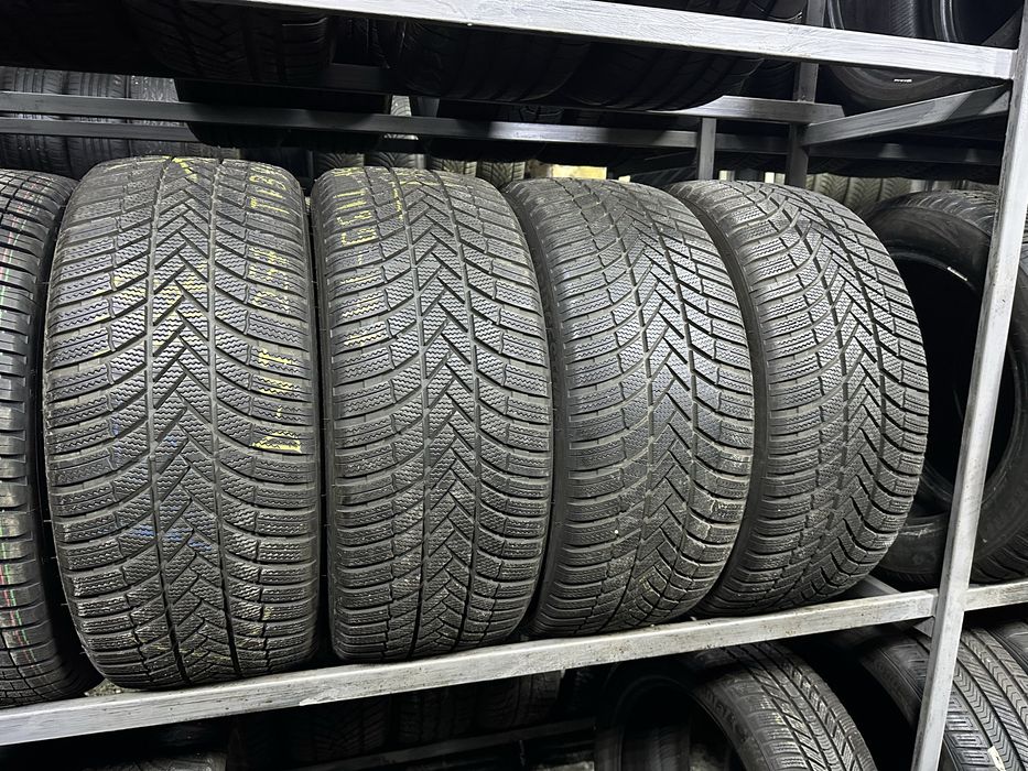 Резина 255/40/21 Bridgestone R21 зима комплект 2022 90%