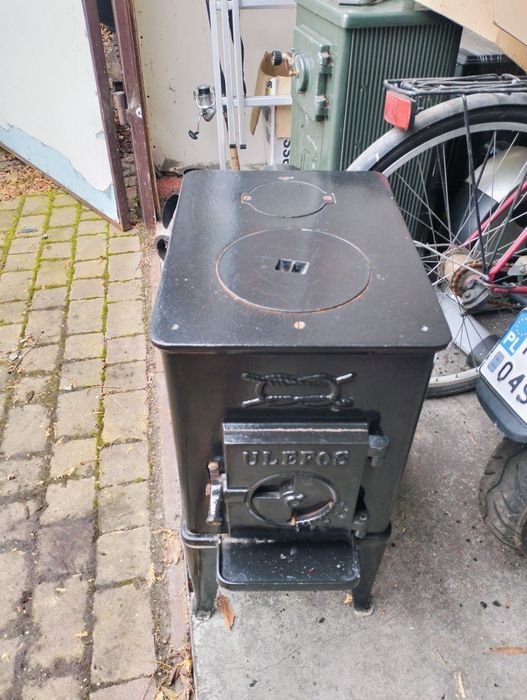 Żeliwny piec kominek koza Ulefos