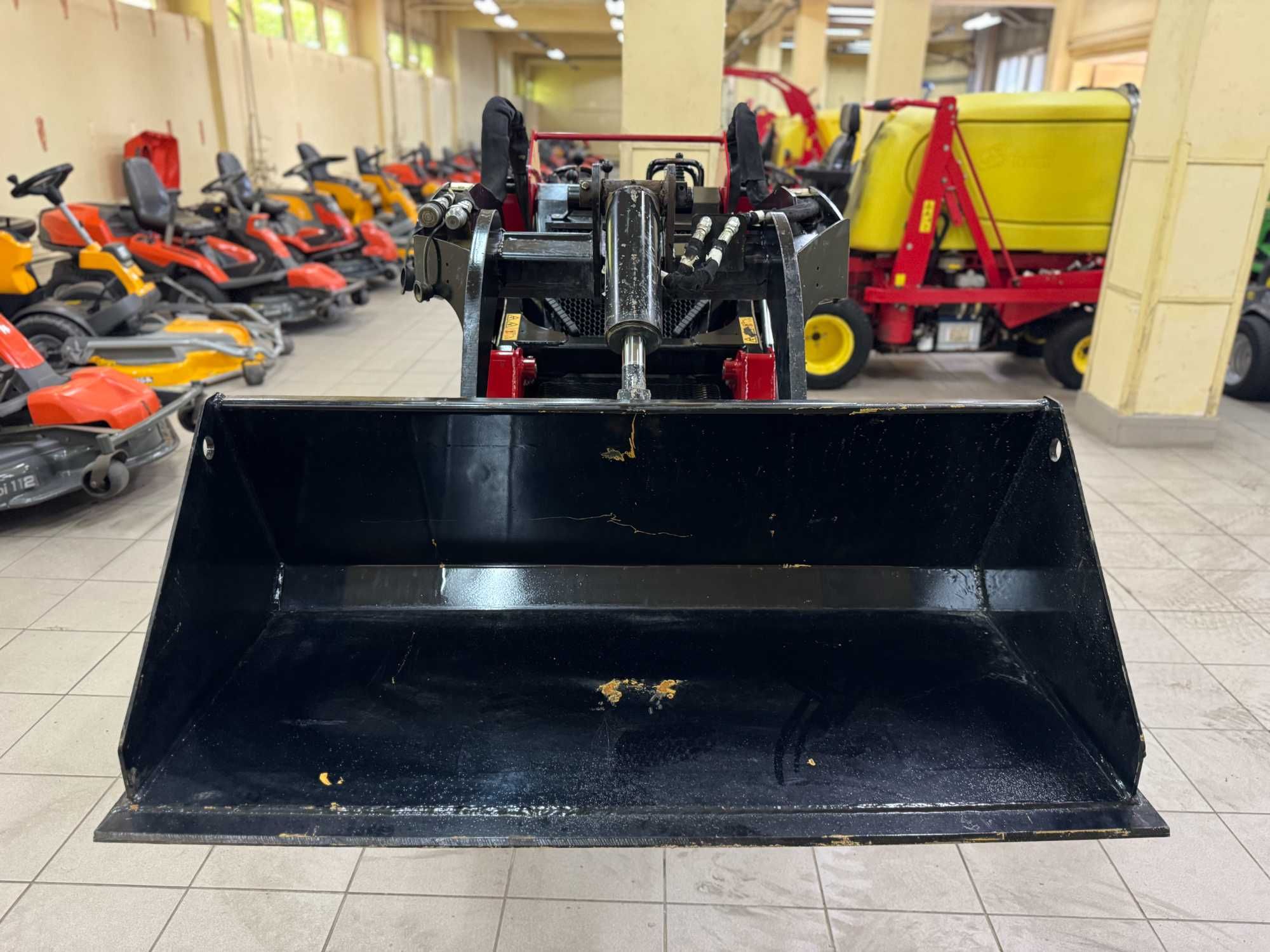 Miniładowarka wielofunkcyjna gąsienicowa Dingo TX 1000 KUBOTA 2021r
