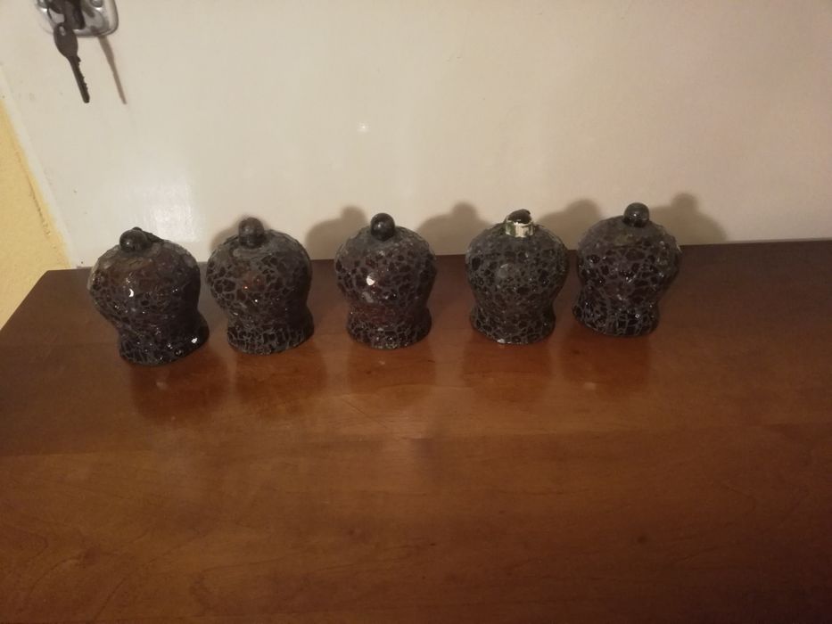 Szklane banki, starocie