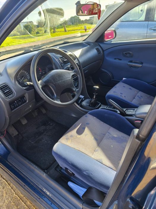 Vendo Mitsubishi Carisma ano 99