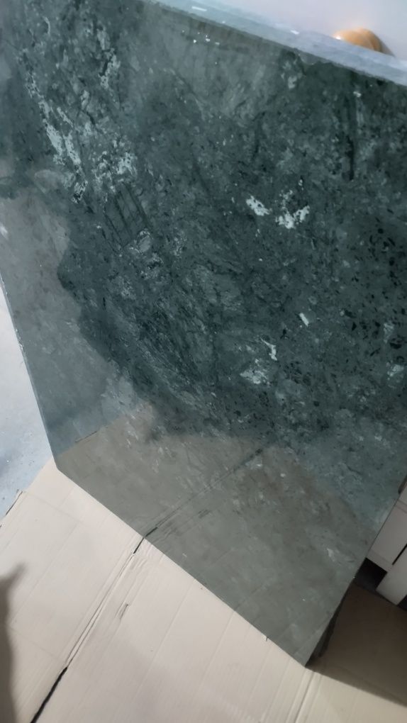 Peça de mármore verde Guatemala