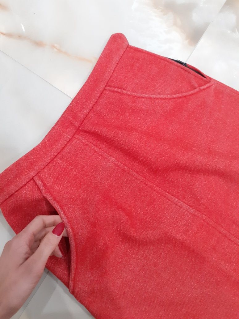 True vintage Woolen A-line coral skirt Wełniana czerwona spódnica