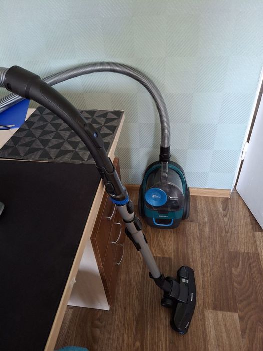 Пилосос для сухого прибирання без мішка Philips FC9334/09