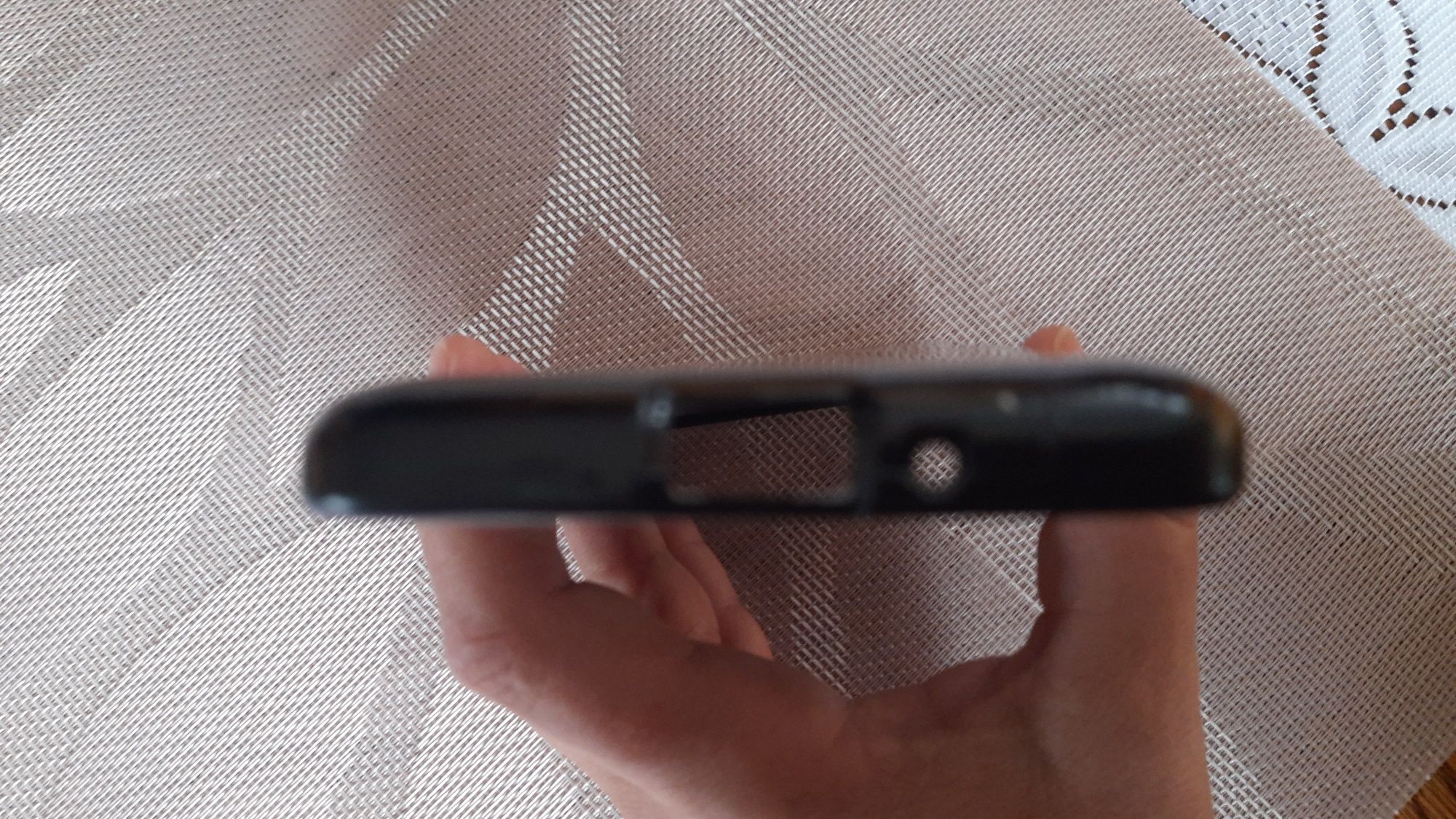 Czarne etui do Samsunga galaxy grand 2