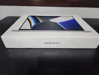 MacBook Pro 16 pole, M1 Pro / 16 GB RAM / 1 TB SSD
