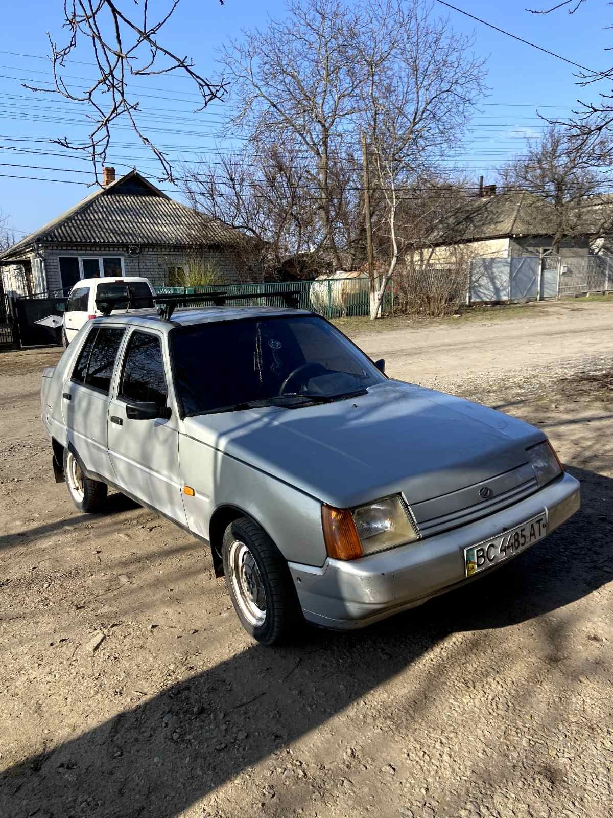 ЗАЗ 1102 Славута продам очень срочно