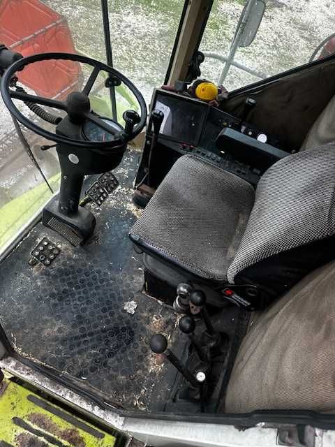 claas dominator 98S LEXSION 460, New Holland CX 880 stoły do rzepaku