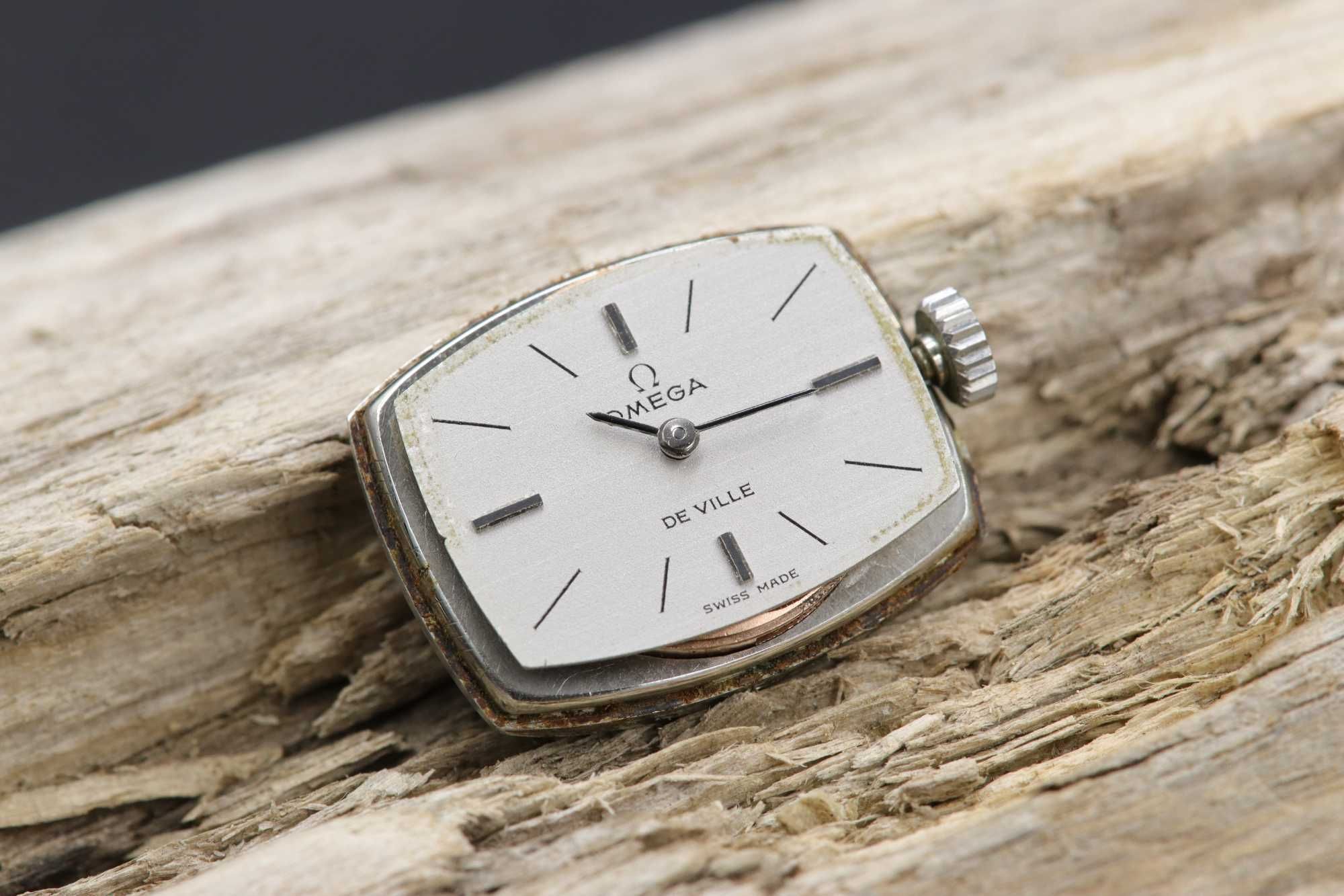 Zegarek Omega
DE VILLE damski Cal.485 Vintage Gwarancja 12 miesięcy